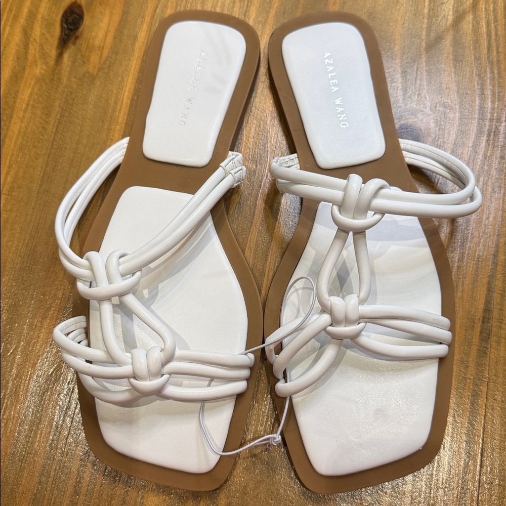 Azalea Wang | Stetson Sandal In White NWT